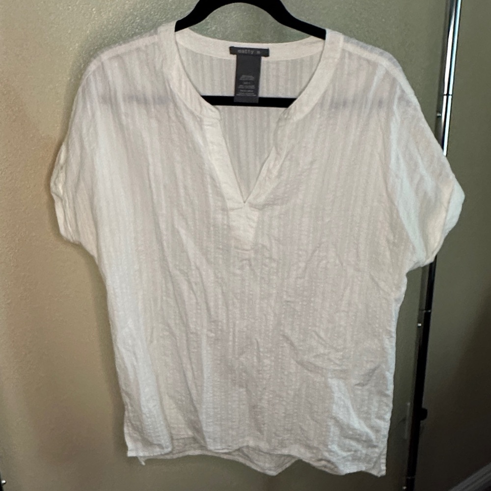 Matty M White Textured Blouse